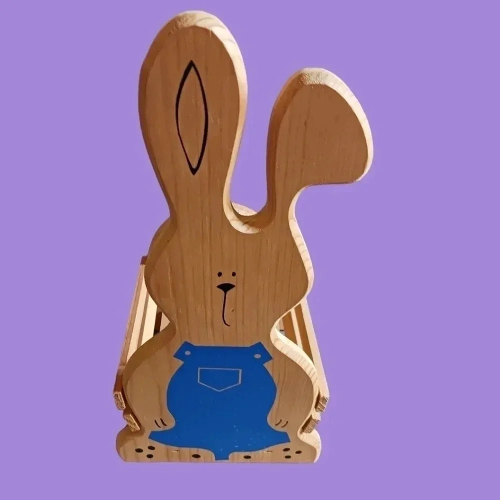 Carmel wood rabbit box crate